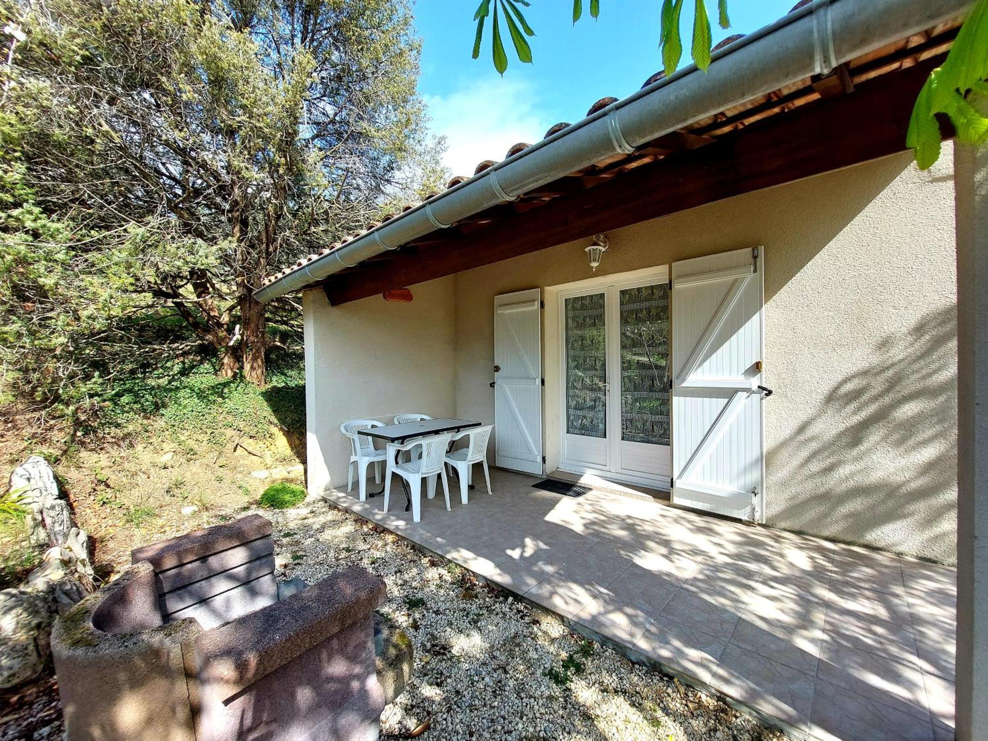 Village De Gites La Fontinelle Bessas Habitación foto